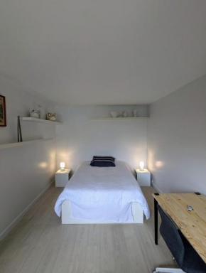 Studio cosy, refait à neuf